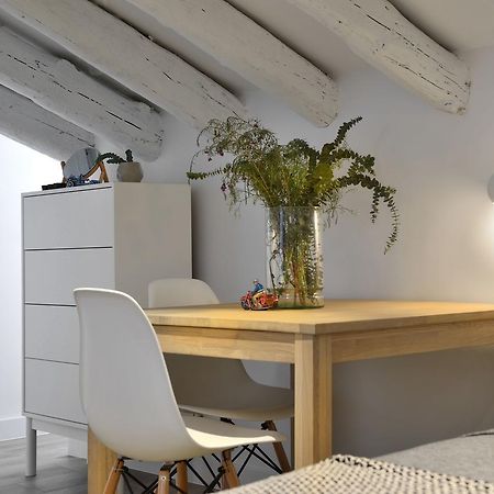Nqn Aparts & Suites Madrid Exteriör bild