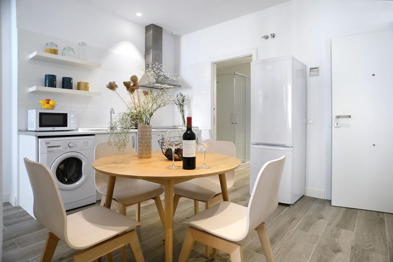 Nqn Aparts & Suites Madrid Exteriör bild