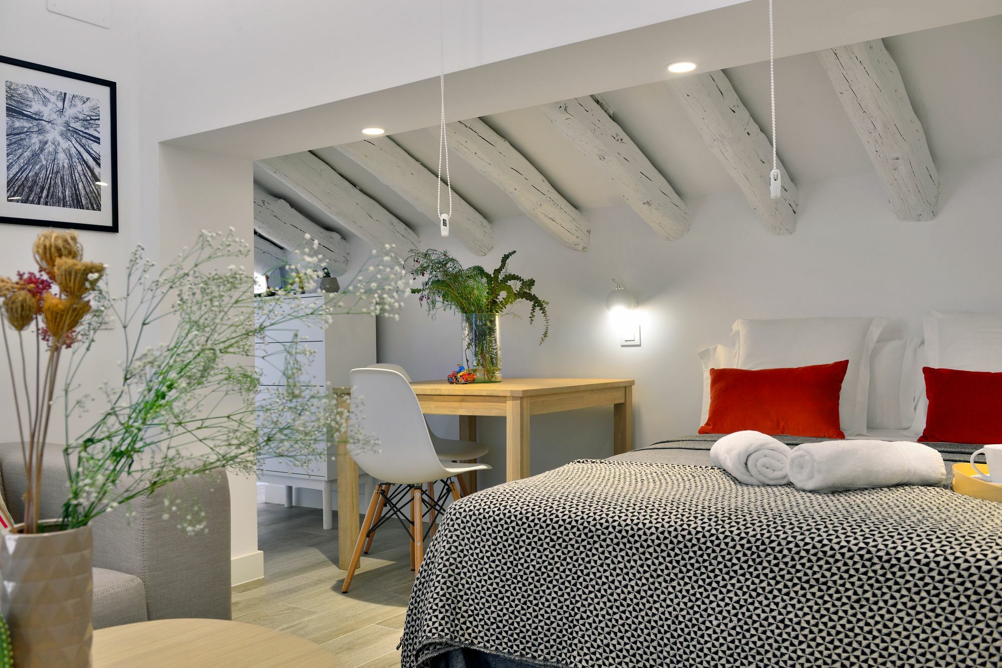 Nqn Aparts & Suites Madrid Exteriör bild